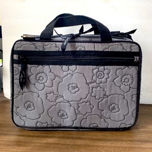 Thirty One travel bag